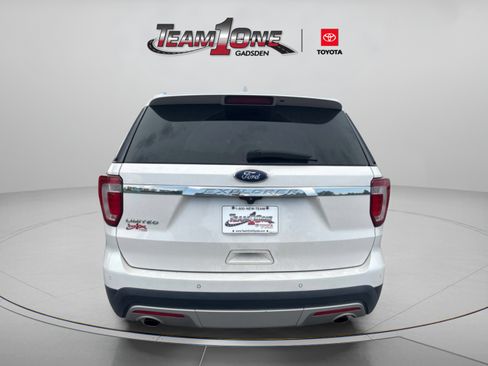 Used 2016 Ford Explorer Limited w/ Equipment Group 301A FWD image 6