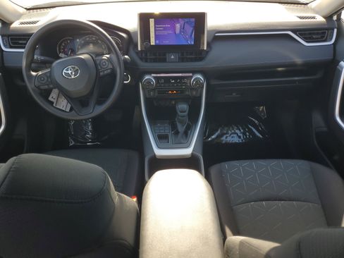 Used 2025 Toyota RAV4 XLE image 13