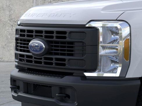 New 2026 Ford F250 XL w/ 360-Degree Camera Package image 17