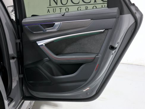 Used 2021 Audi RS 6 AWD/4WD image 66