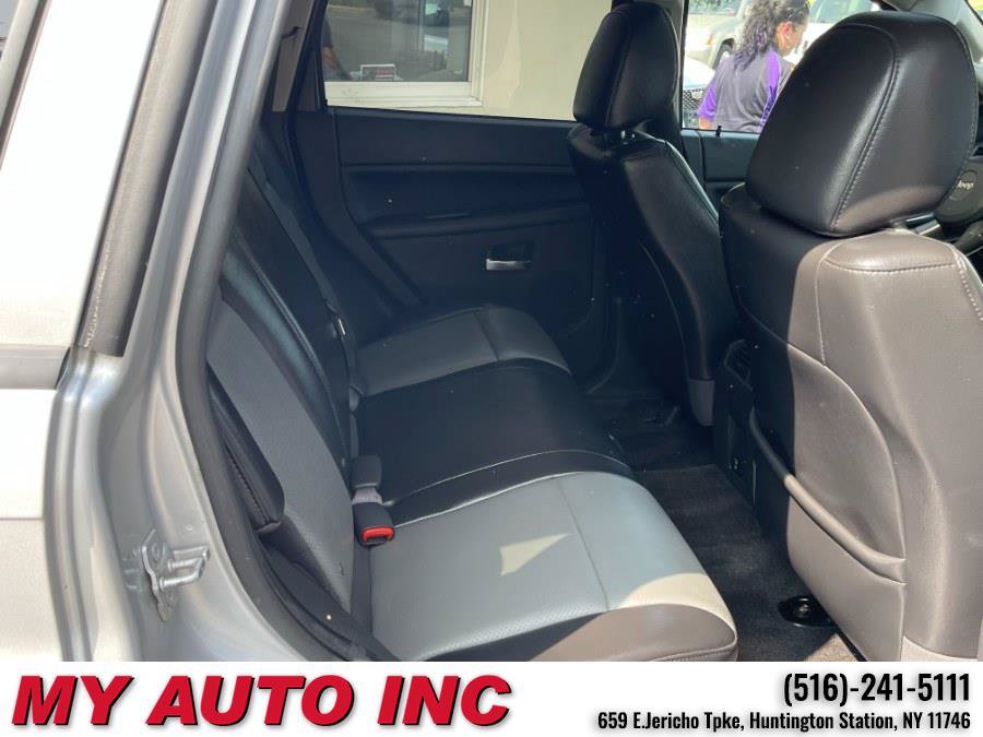 Used 2010 Jeep Grand Cherokee Laredo AWD/4WD image 31