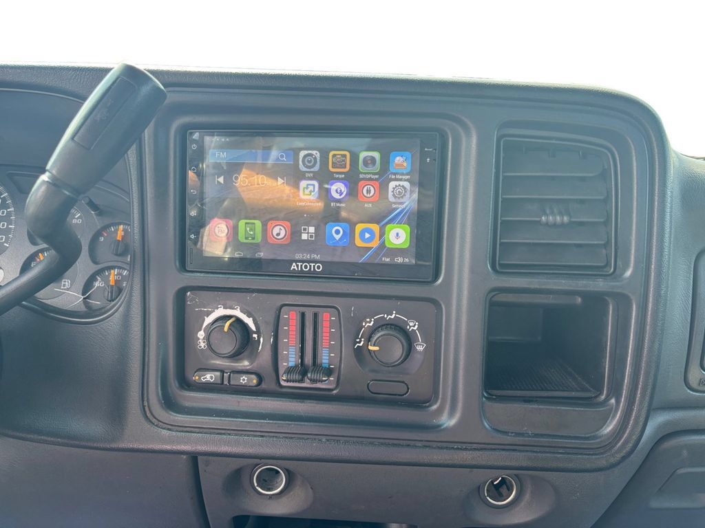 Used 2007 Chevrolet Silverado 1500 W/T RWD image 21