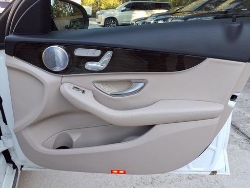 Used 2021 Mercedes-Benz C 300 Sedan image 11