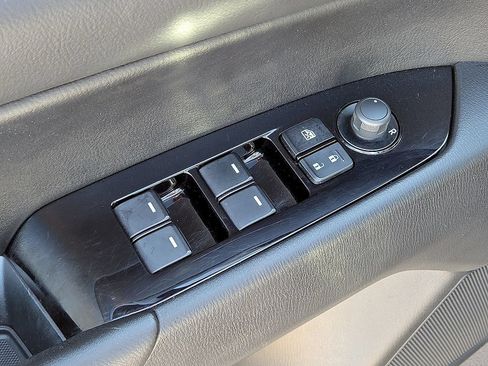 Used 2025 MAZDA CX-5 AWD 2.5 S w/ Select Package image 23