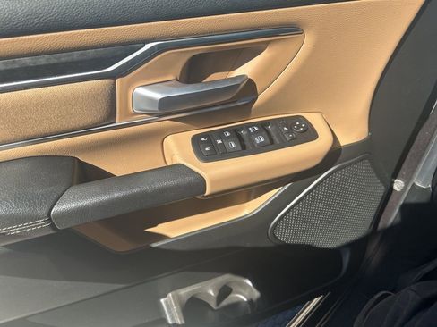 Used 2019 RAM 1500 Big Horn image 22