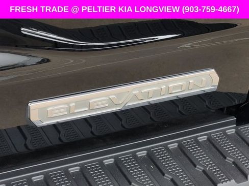 Used 2021 GMC Sierra 1500 Elevation w/ LPO, Elevation Black Package AWD/4WD image 8