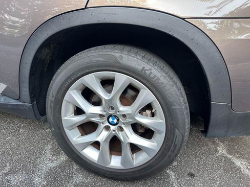 Used 2011 BMW X5 xDrive35i w/ Technology Pkg AWD/4WD image 10