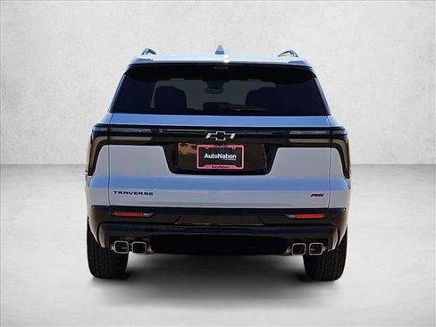 New 2026 Chevrolet Traverse RS image 6