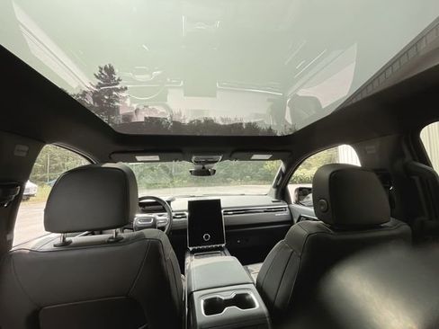 New 2025 GMC Sierra EV Denali image 25