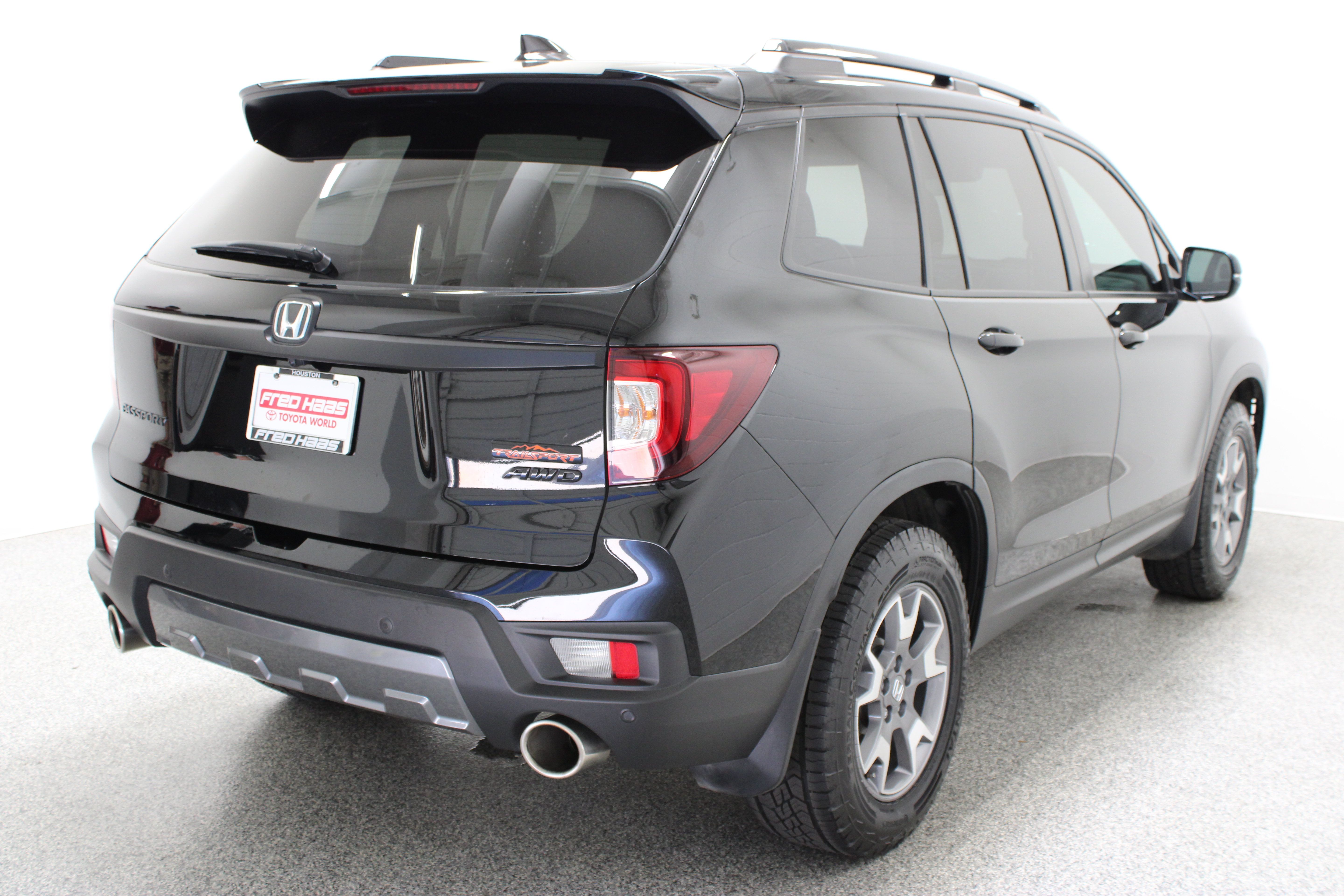 Used 2022 Honda Passport TrailSport image 7