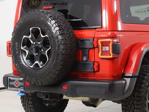 Used 2021 Jeep Wrangler Unlimited Rubicon 4xe w/ Steel Bumper Group AWD/4WD image 43