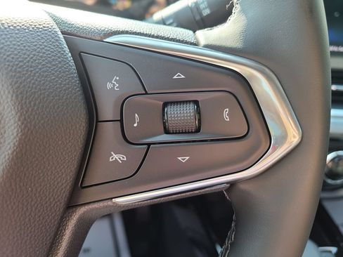 New 2026 Chevrolet Trax LT w/ LT Convenience Package FWD image 27