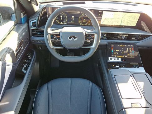 New 2026 INFINITI QX80 4WD image 8