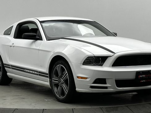Used 2014 Ford Mustang Premium w/ V6 Performance Package image 3
