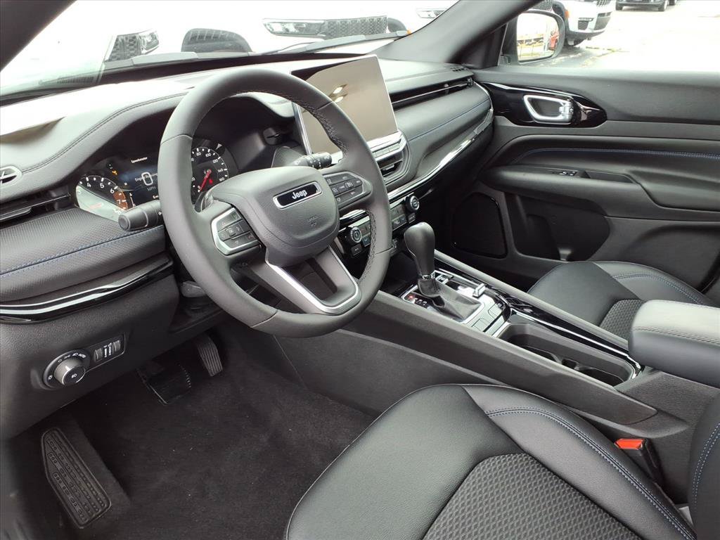 New 2026 Jeep Compass Latitude w/ Quick Order Package 29K AWD/4WD image 7