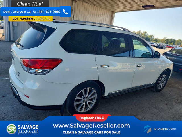 Used 2015 Nissan Pathfinder SL w/ SL Tech Package FWD image 4