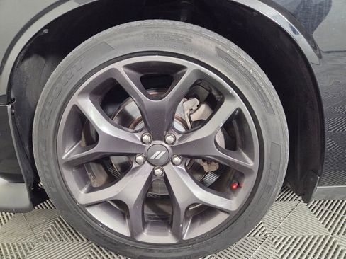 Used 2018 Dodge Challenger R/T Plus RWD image 8