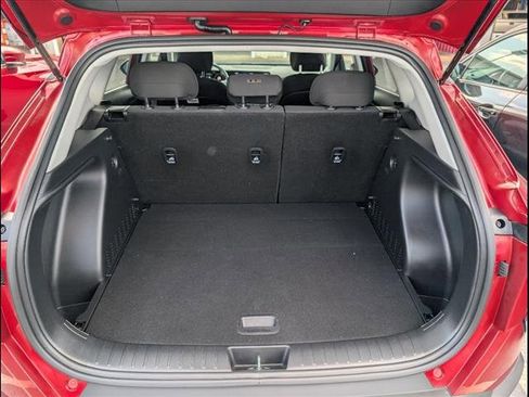 Used 2025 Hyundai Kona SEL image 20