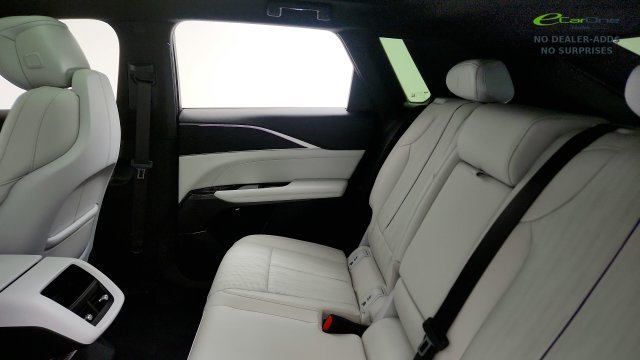 Used 2025 Cadillac Lyriq Luxury w/ LPO, Floor Liner Package RWD image 44