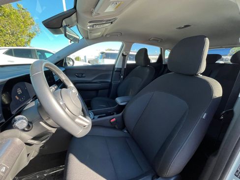 Used 2025 Hyundai Kona SEL image 27