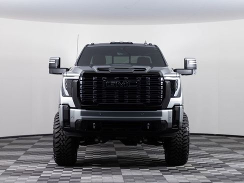 Used 2025 GMC Sierra 3500 Denali Ultimate AWD/4WD image 12