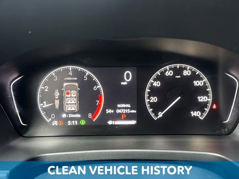 Used 2024 Honda Pilot Touring image 3