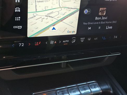 Used 2024 Lincoln Nautilus Reserve w/ Equipment Group 203A image 16