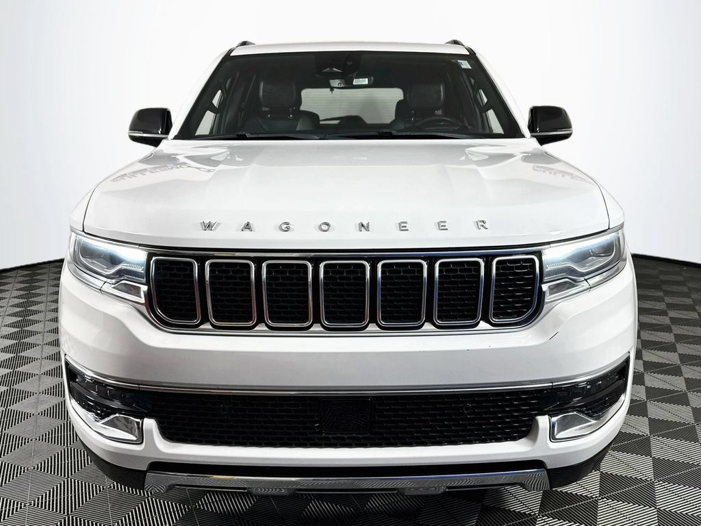 Used 2024 Jeep Wagoneer Series III AWD/4WD image 2