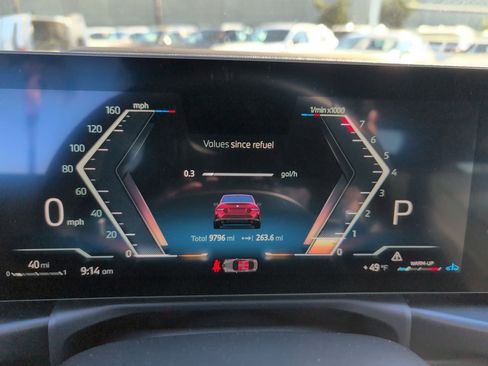 Used 2025 BMW 230i Coupe w/ M Sport Package image 21