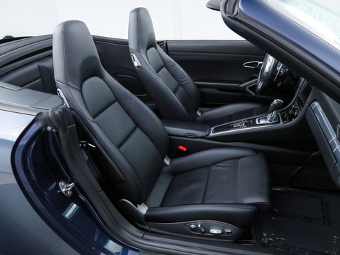 Used 2016 Porsche 911 Carrera S image 23