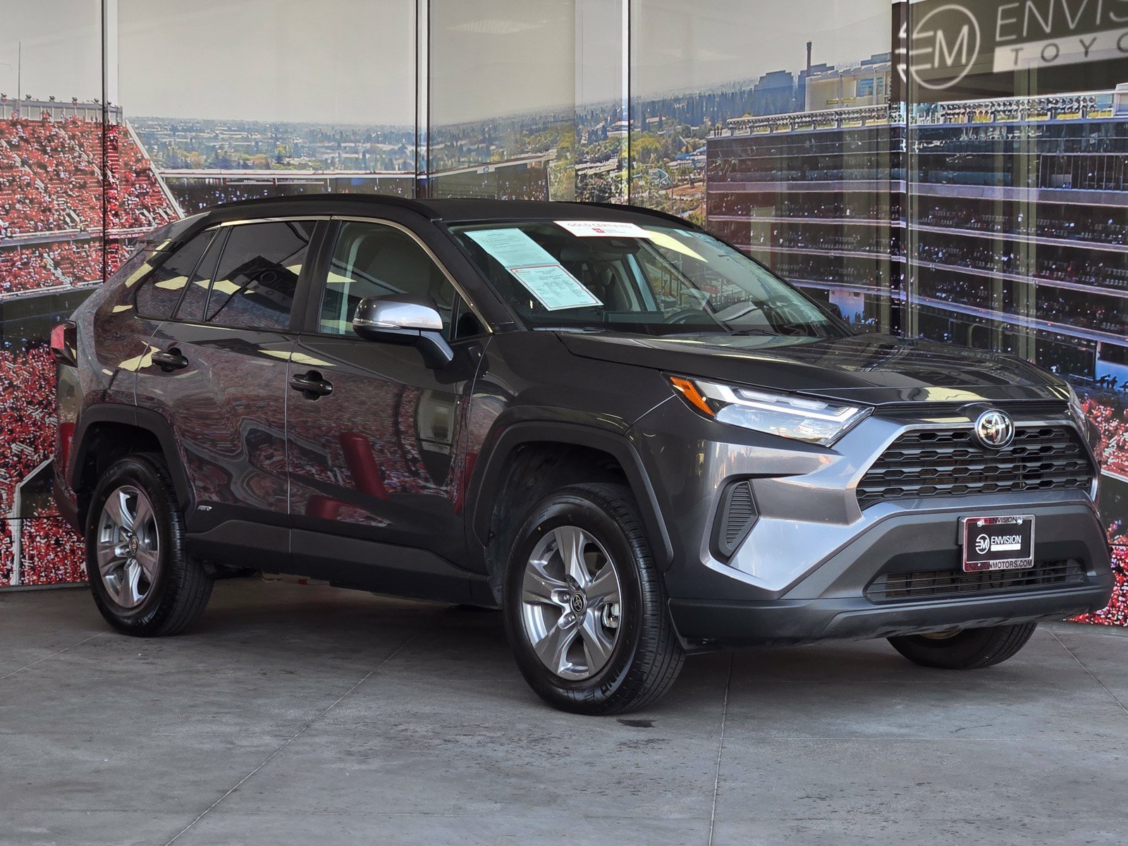 Certified 2025 Toyota RAV4 XLE AWD/4WD image 1
