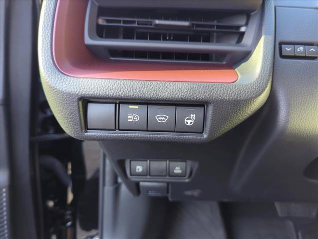 New 2026 Toyota Prius Plug-In Hybrid FWD image 12
