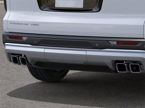 New 2026 Chevrolet Traverse LT w/ Driver Confidence Package image 14