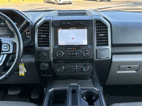 Used 2018 Ford F150 XLT w/ Equipment Group 302A Luxury image 17
