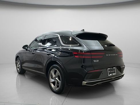 Certified 2026 Genesis GV70 2.5T Select AWD/4WD image 6