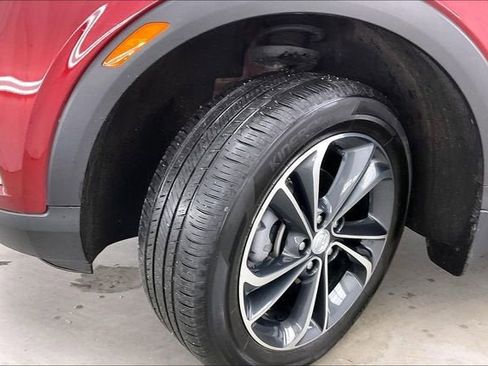 Certified 2022 Buick Encore GX Select AWD/4WD image 33