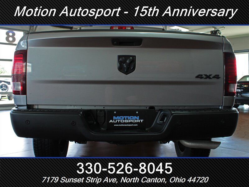 Used 2023 RAM 1500 Warlock AWD/4WD image 9