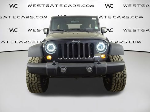 Used 2017 Jeep Wrangler Unlimited Sport w/ Connectivity Group image 4