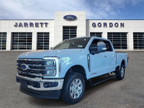 New 2026 Ford F350 King Ranch w/ Chrome Package image 2