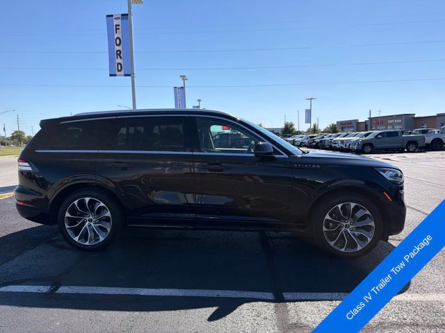 Used 2021 Lincoln Aviator Grand Touring w/ Elements Package Plus AWD/4WD image 4
