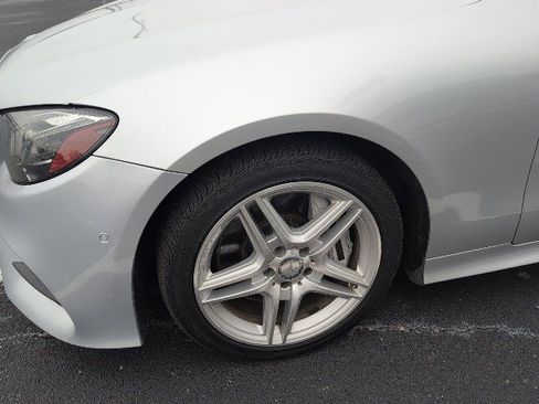 Used 2018 Mercedes-Benz E 400 4MATIC Coupe w/ Premium 3 Package image 3