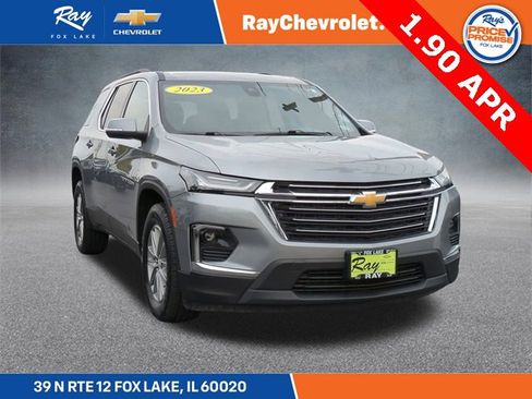 Certified 2023 Chevrolet Traverse LT image 1