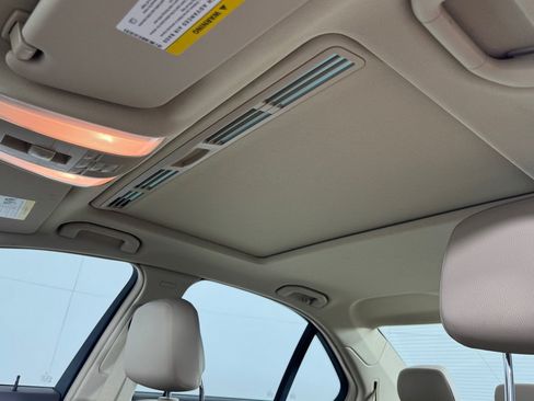 Used 2012 Mercedes-Benz C 300 4MATIC Sedan image 13