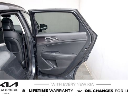 New 2026 Kia Sportage EX image 13