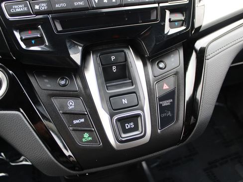 Used 2024 Honda Odyssey Touring image 23