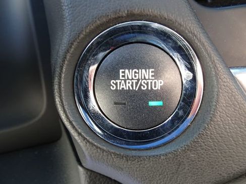 Used 2020 Chevrolet Suburban Premier w/ Premier 6.2L Value Package image 29