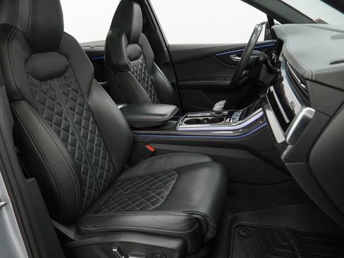 Used 2021 Audi SQ7 Prestige image 49