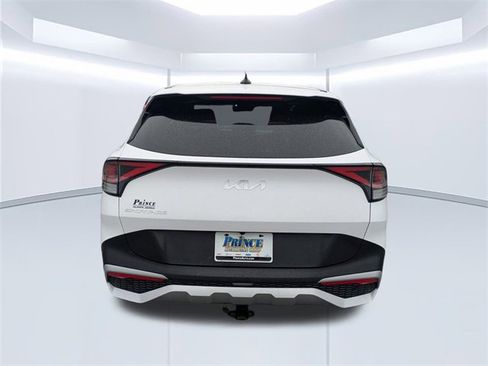 Used 2024 Kia Sportage EX image 6