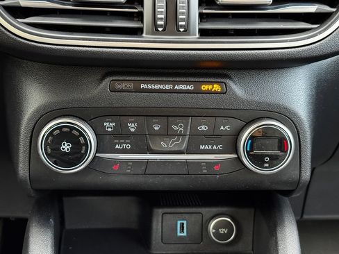 Certified 2020 Ford Escape SE Sport AWD/4WD image 15
