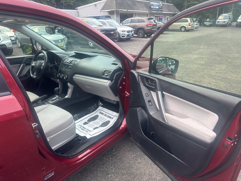 Used 2015 Subaru Forester 2.5i Premium w/ All-Weather Package AWD/4WD image 30